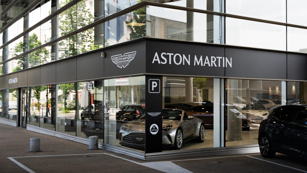 Aston Martin Lyon
