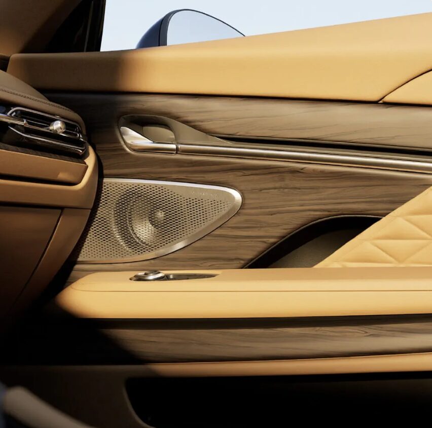 DB12 Volante