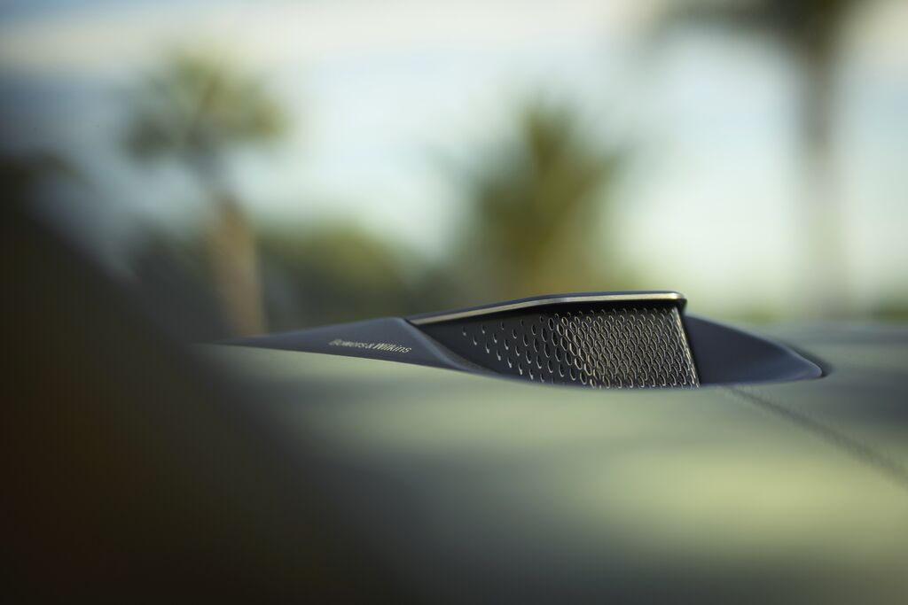 Vanquish Volante