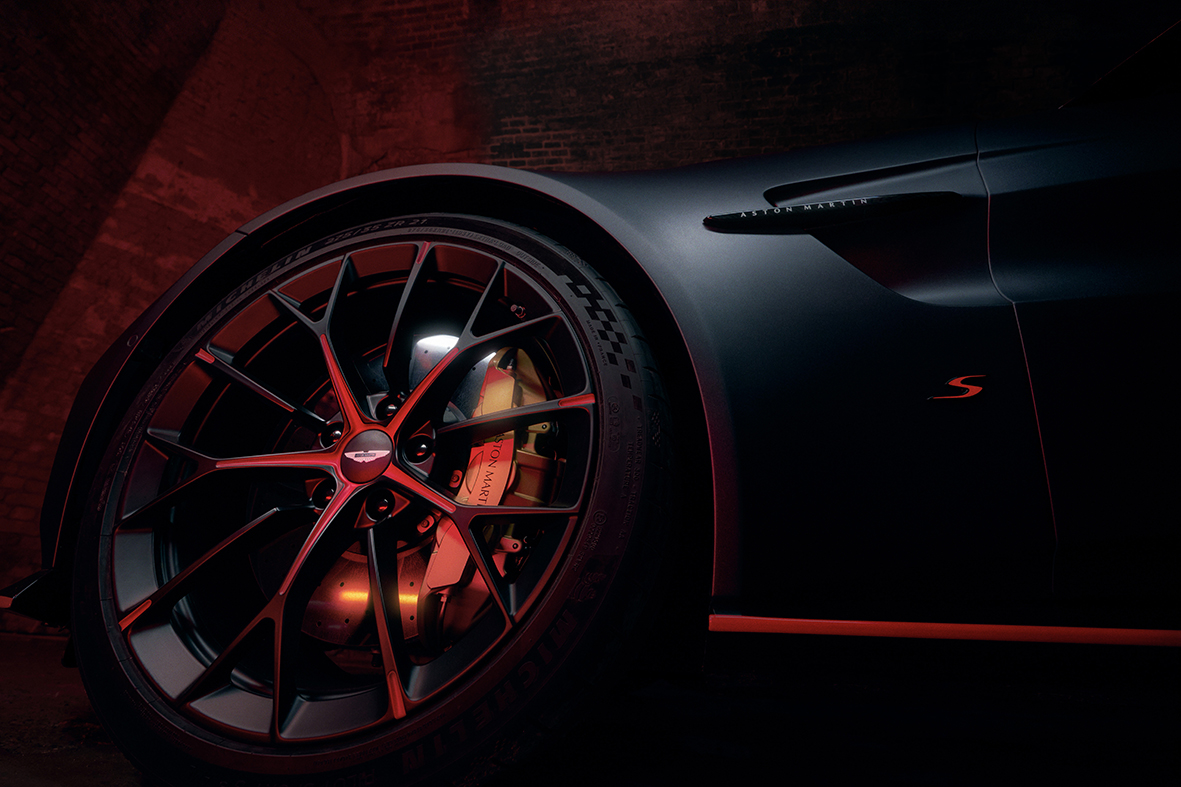 Vantage S