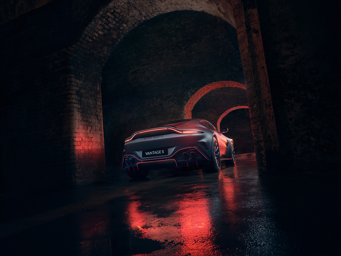 Vantage S