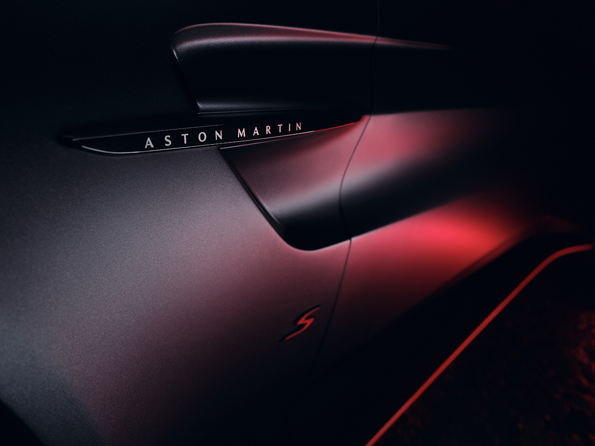 Vantage S